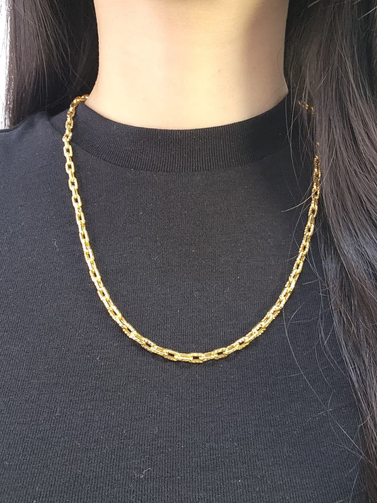 916 Gold Square Link Chain