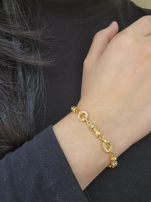 916 Gold Ribbon beads Bracelet