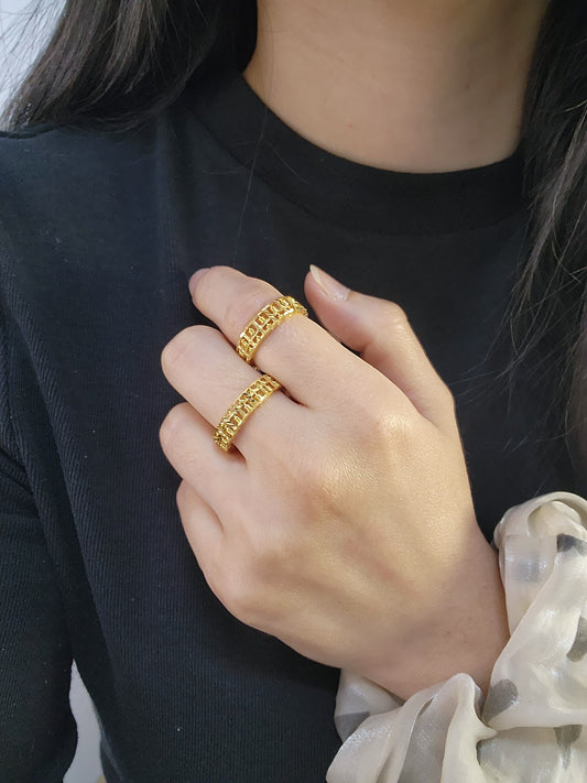 916 Gold Lite Abacus Ring
