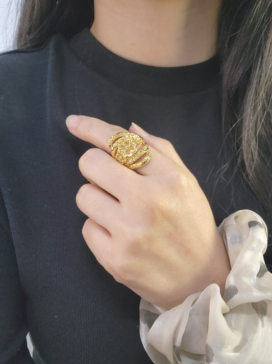 916 Fancy Gold Ring