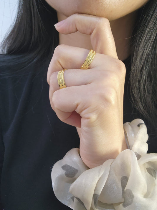 916 Gold Wedding Band