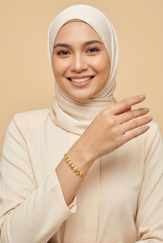 916 Gold 7 love link bracelet