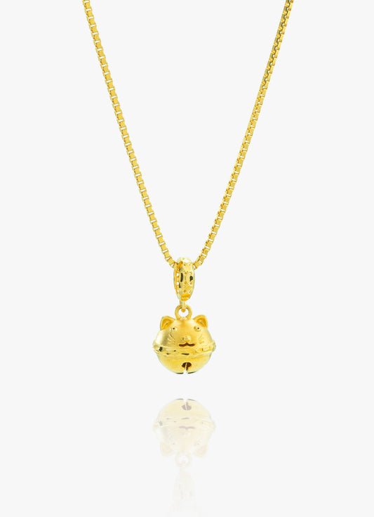 916 Gold Fortune Cat Pendant