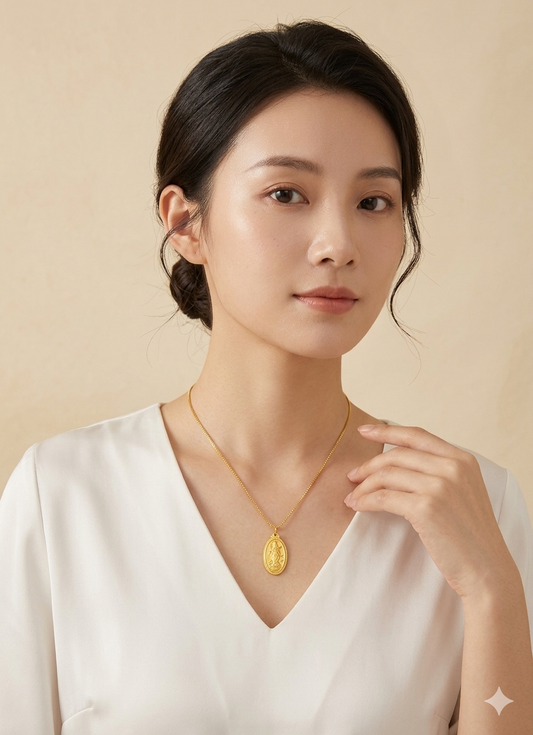 916 Gold Guan Yin (观音) Pendant