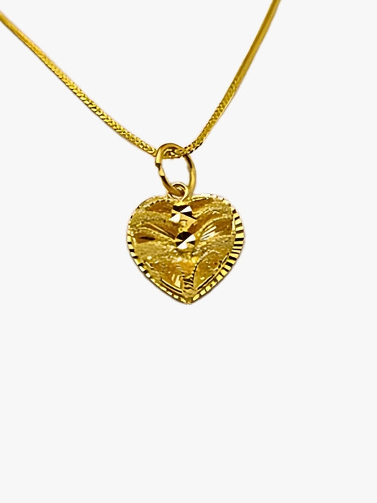 916 Gold 3D Love Pendant