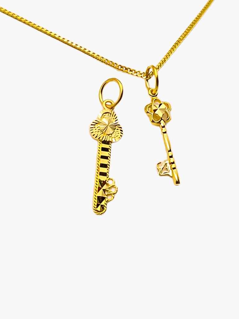 916 Gold Key Pendant