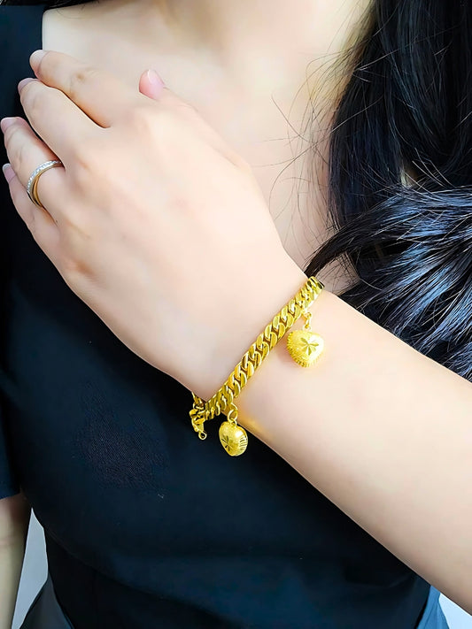 916 Gold Love Dangling Cowboy Bracelet