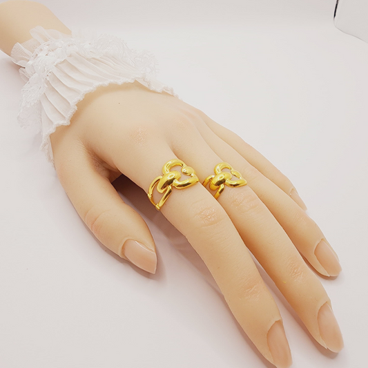 916 Gold Elizabeth Locked Ring