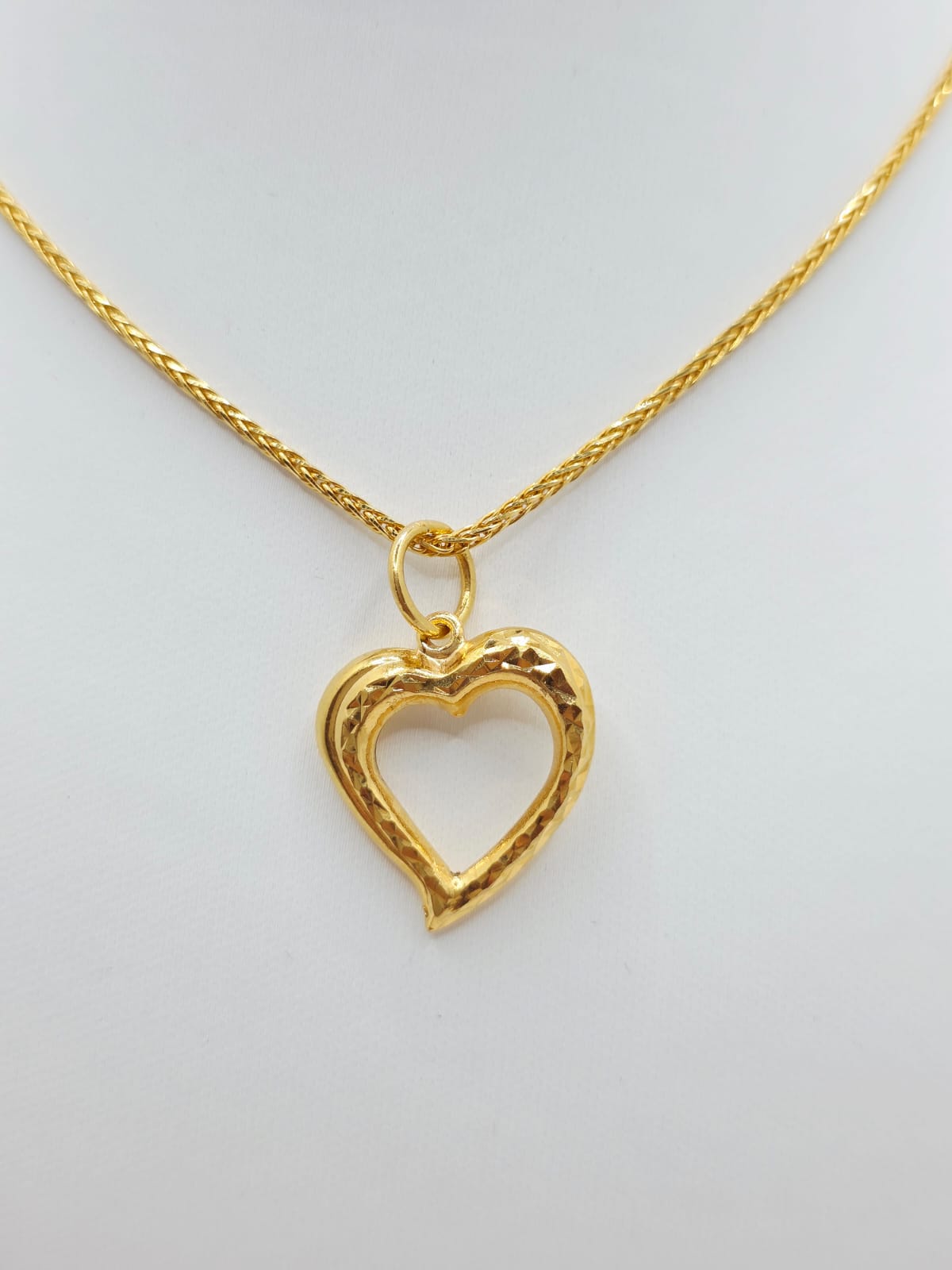 Gold Pendants Collection