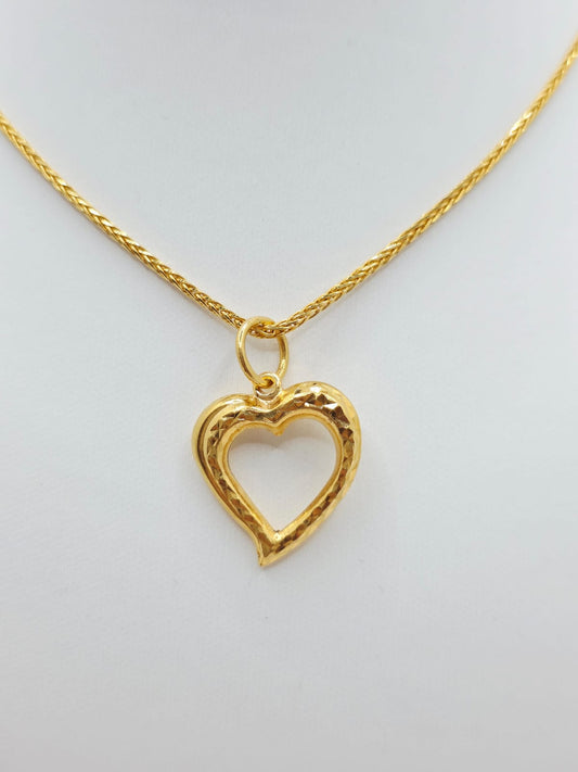 916 Gold Open Heart Pendant