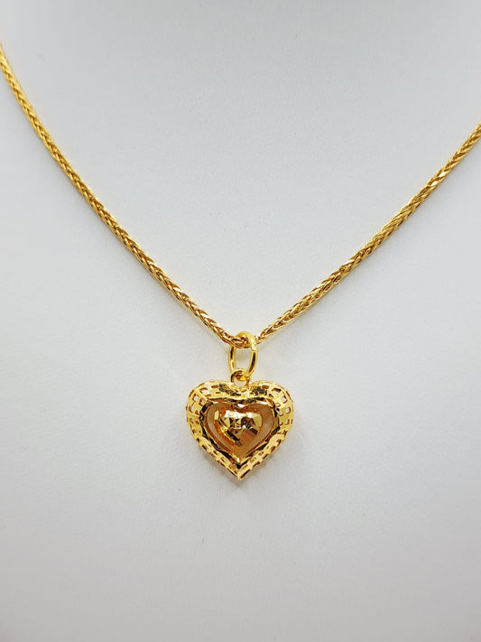 916 Gold Dancing Love Pendant