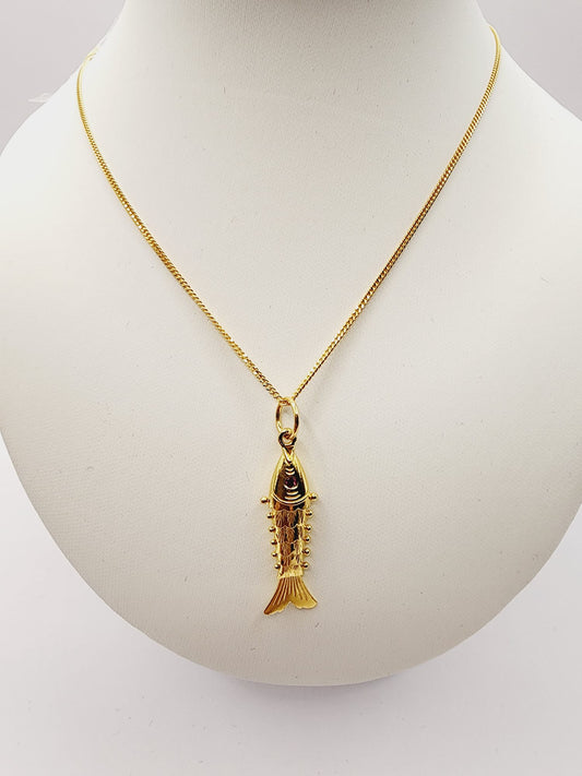 916 Gold Fish Pendant